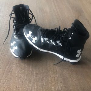 UnderArmour Football Cleats